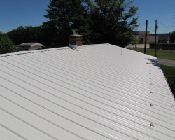 New metal roof installed on a home in Etters, Pennsylvania.