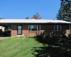 Final view of a new metal roof installation in Etters, Pennsylvania.